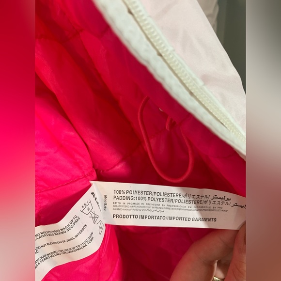 Alcott White Jacket with Pink Interior - Picture 14 of 15